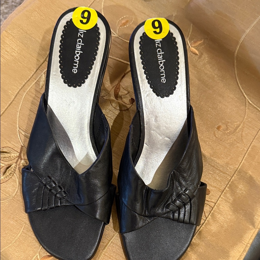 Liz Claiborne Black Slip-On Mule Sandals